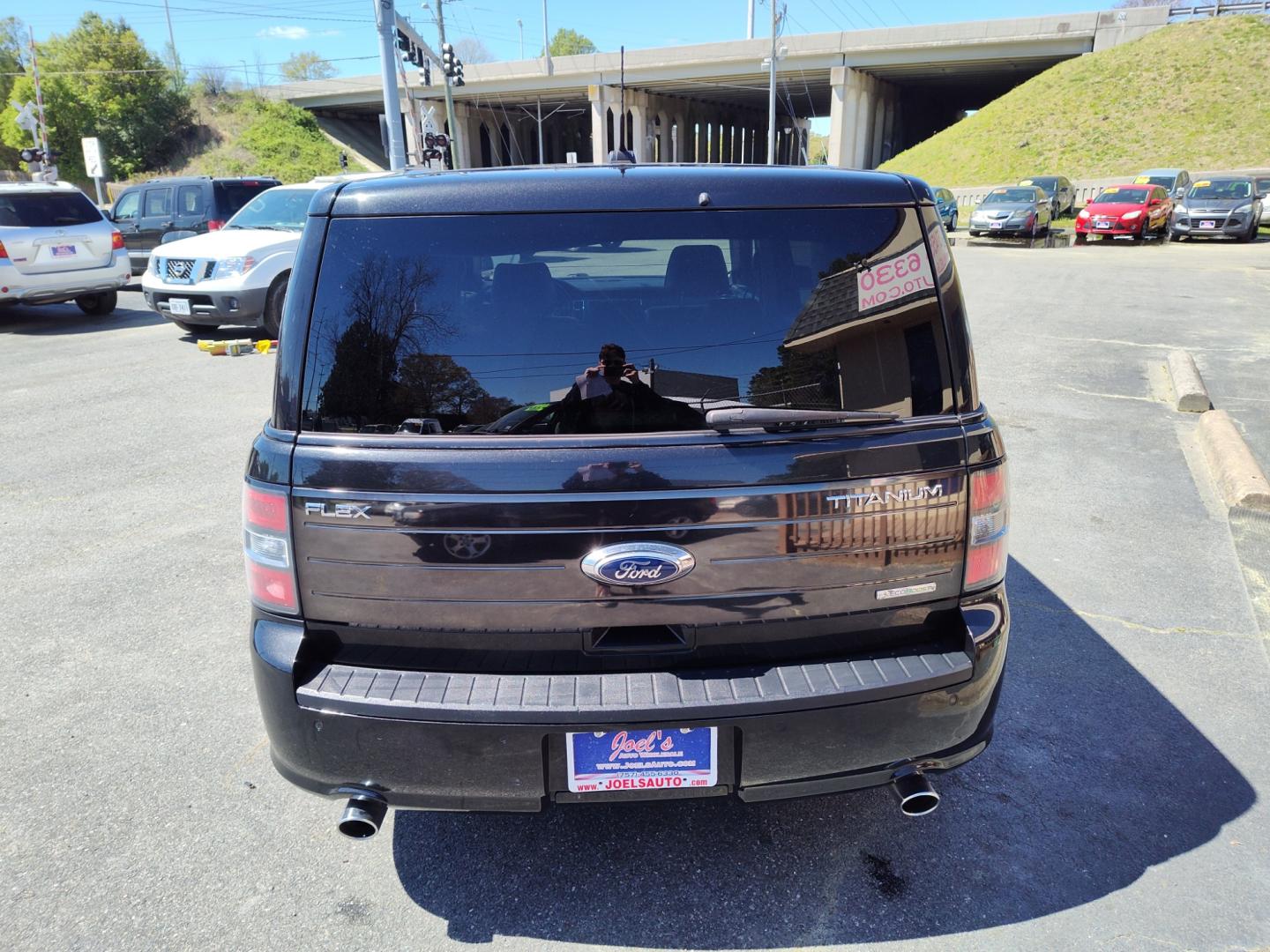 2011 Black Ford Flex (2FMHK6DT3BB) , located at 5700 Curlew Drive, Norfolk, VA, 23502, (757) 455-6330, 36.841885, -76.209412 - Photo#14